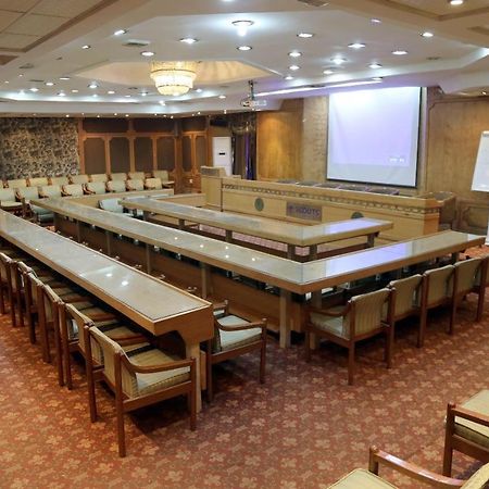 Готель Cairo International Scout House Екстер'єр фото